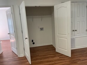 4672 Crossing Ct-Unit -102 in Pace, FL - Building Photo - Building Photo