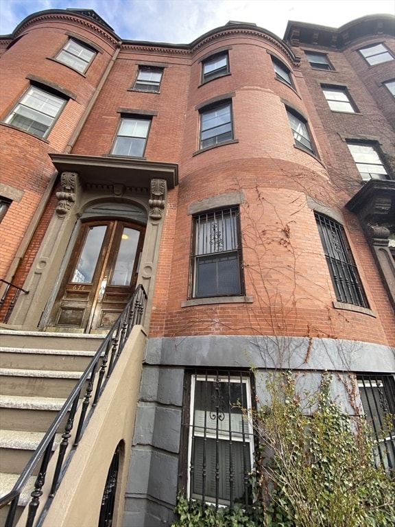property at 674 Massachusetts Ave