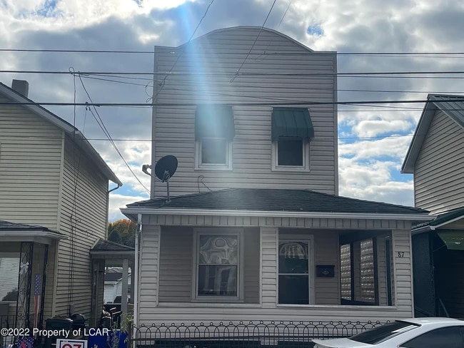 property at 87 Pine St