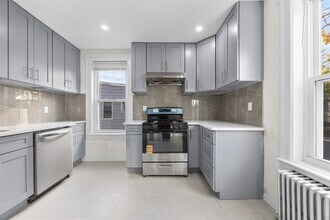 149 Bidwell Ave in Jersey City, NJ - Building Photo - Building Photo