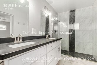 3019 E Mitchell Dr in Phoenix, AZ - Building Photo - Building Photo