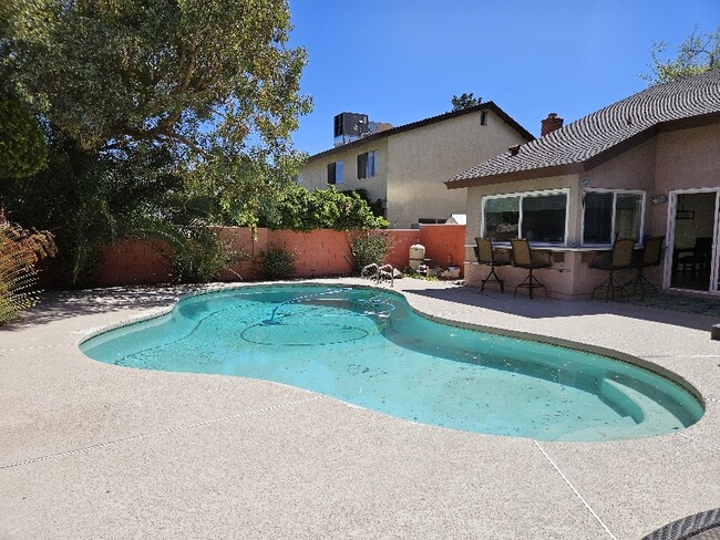 property at 3500 El Cortez Ave