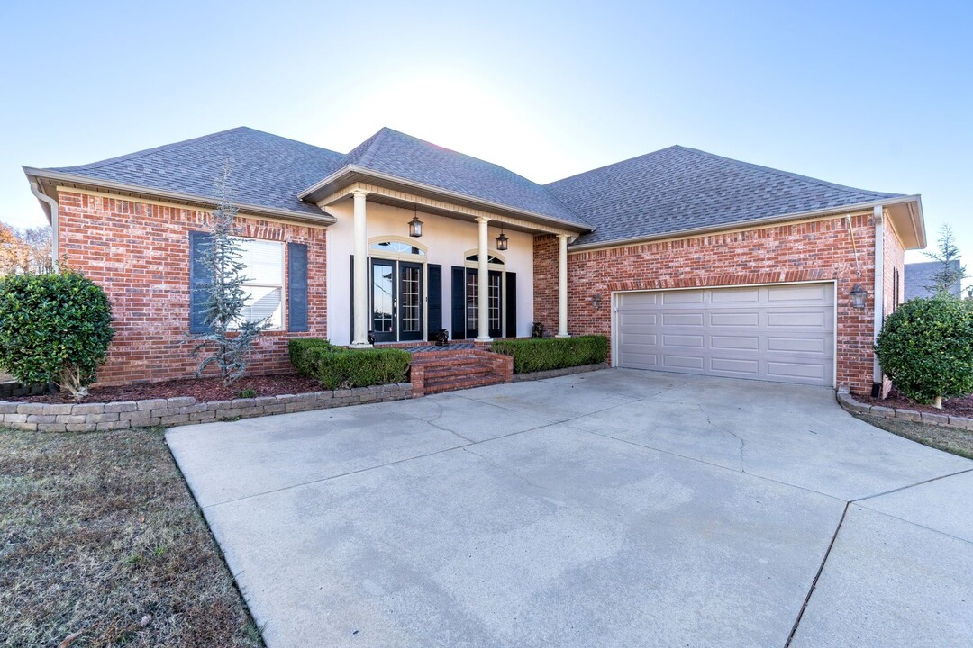 3235 Osprey Dr in Greenwood, AR - Foto de edificio