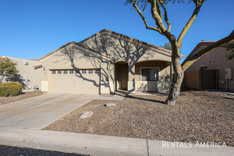 6640 E Regina St in Mesa, AZ - Building Photo - Building Photo