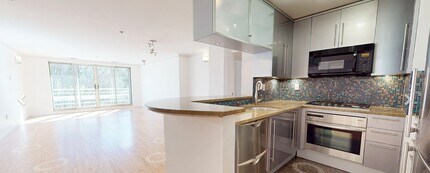 6 Canal Park, Unit 307 in Cambridge, MA - Building Photo - Building Photo