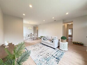 8525 Clearcreek Cir in Frisco, TX - Foto de edificio - Building Photo