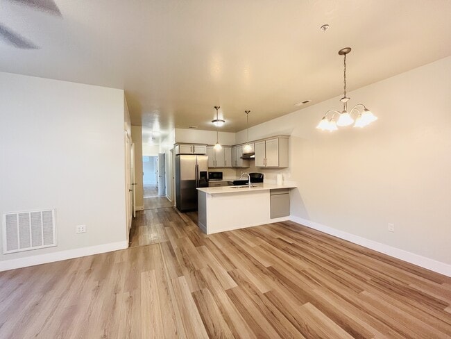 property at 13049 S Cannavale Ln