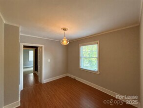 525 McDonald Ave in Charlotte, NC - Building Photo - Building Photo
