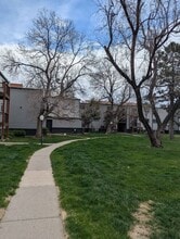 16259 W 10th Ave, Unit E6 in Golden, CO - Foto de edificio - Building Photo