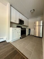 7234 N Ridge Blvd, Unit #103 in Chicago, IL - Building Photo