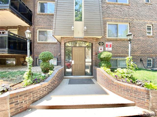 property at 1233 N Ogden St