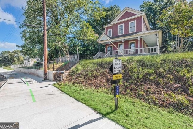 property at 52 Field St