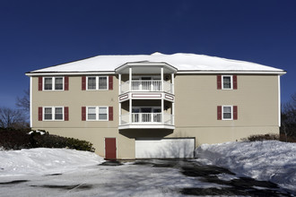 Laurette Sweeney Apartments in Manchester, NH - Building Photo - Building Photo