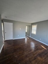 8713 E 7 St in Kansas City, MO - Building Photo - Building Photo