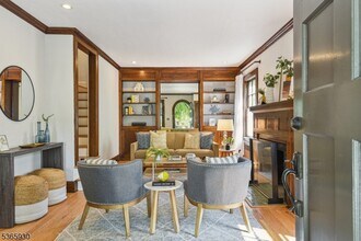 26 Manley Terrace in Maplewood, NJ - Building Photo - Building Photo