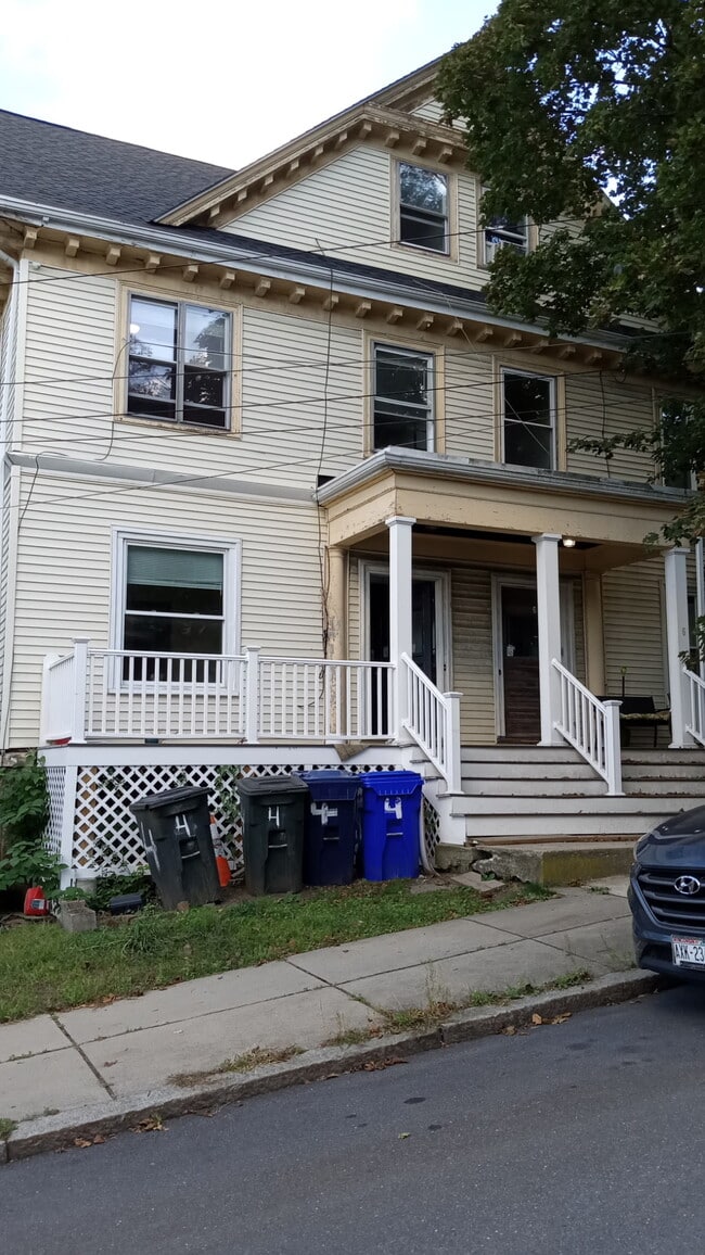 property at 4 Eleanor St