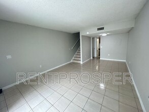 4269 S Semoran Blvd in Orlando, FL - Building Photo - Building Photo