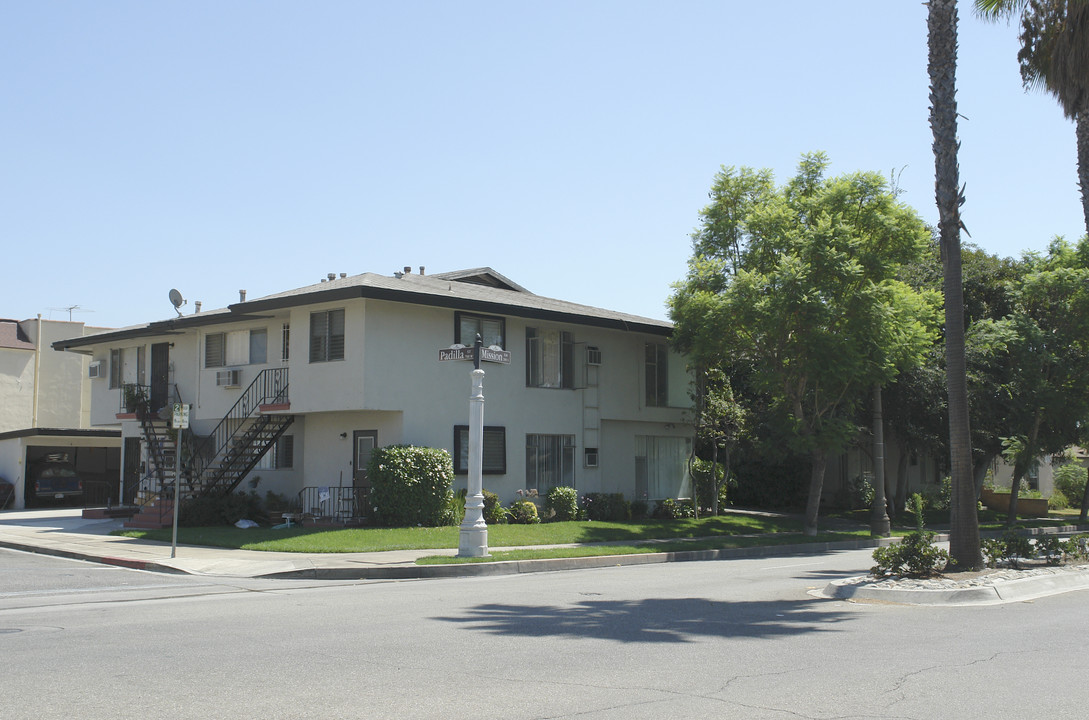 Mission Drive Apartements in San Gabriel, CA - Building Photo