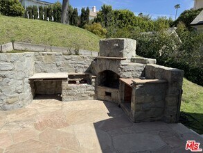 182 Ashdale Ave in Los Angeles, CA - Building Photo - Building Photo