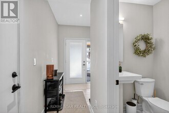 1033 Eider St in Ottawa, ON - Building Photo - Building Photo