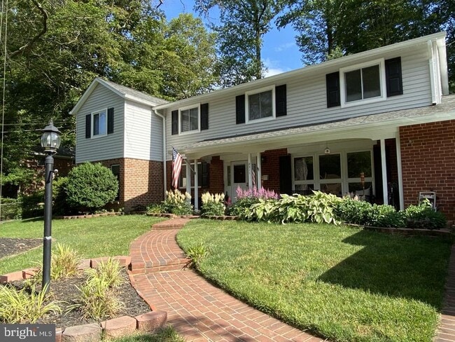 property at 8511 Durham Ct