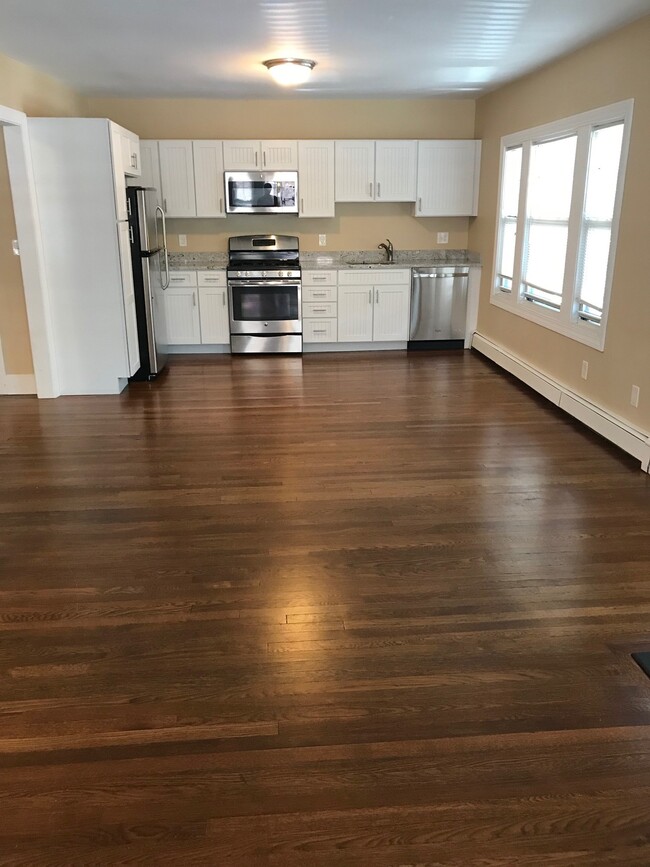 310 Allston St, Unit 2, Unit 2