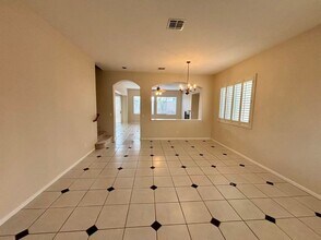 7607 Pioneer Ranch Ave in Las Vegas, NV - Building Photo - Building Photo