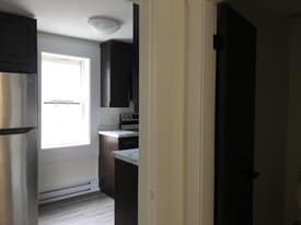 145 King St E in Saint John, NB - Building Photo