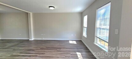 4539 Springview Rd in Charlotte, NC - Building Photo - Building Photo