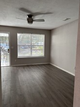 9118 Castle Blvd in Jacksonville, FL - Building Photo - Building Photo