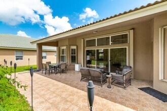 11175 Nantucket Bay Ct in Wellington, FL - Foto de edificio - Building Photo