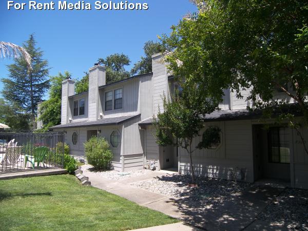 Antelope Hills Townhomes in Citrus Heights, CA - Foto de edificio - Building Photo