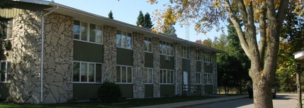 Maplewood Apartments in Plover, WI - Foto de edificio - Building Photo