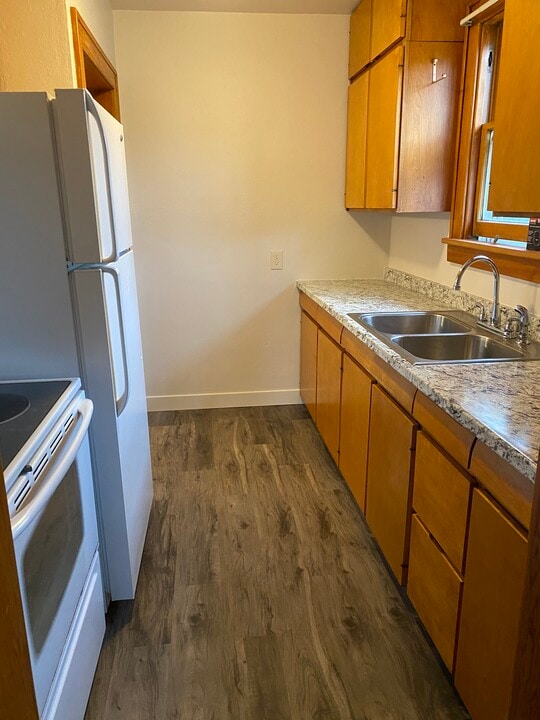 1321 Baker St in Wisconsin Rapids, WI - Building Photo