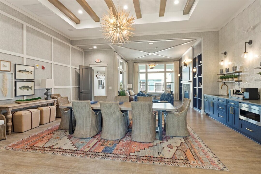The Retreat Luxury Apartments in Canandaigua, NY - Foto de edificio