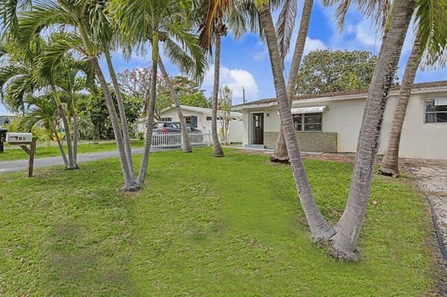 property at 301 SE 21st Ave