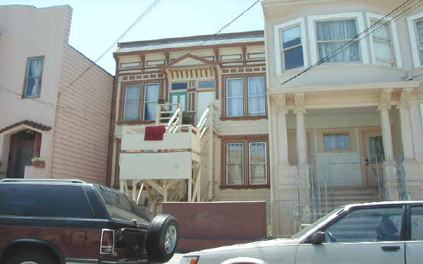 1126 Florida St in San Francisco, CA - Building Photo