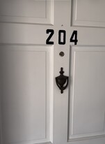 4 Westwood Ave in Jupiter, FL - Building Photo