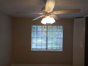 1406 Church St in Decatur, GA - Foto de edificio - Building Photo