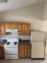 609 Grove City Rd in Slippery Rock, PA - Building Photo - Building Photo