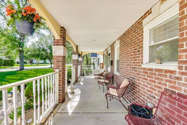 615 The Lane in Hinsdale, IL - Building Photo - Building Photo