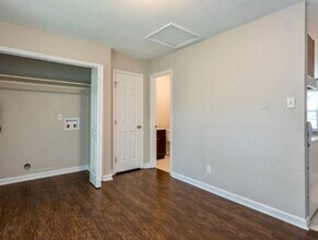 2404 Owen St in Durham, NC - Building Photo - Building Photo