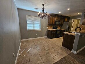 4417 SW Brandon Ln in Lawton, OK - Building Photo - Building Photo