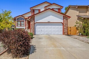 1857 Winchester Ct in Loveland, CO - Building Photo