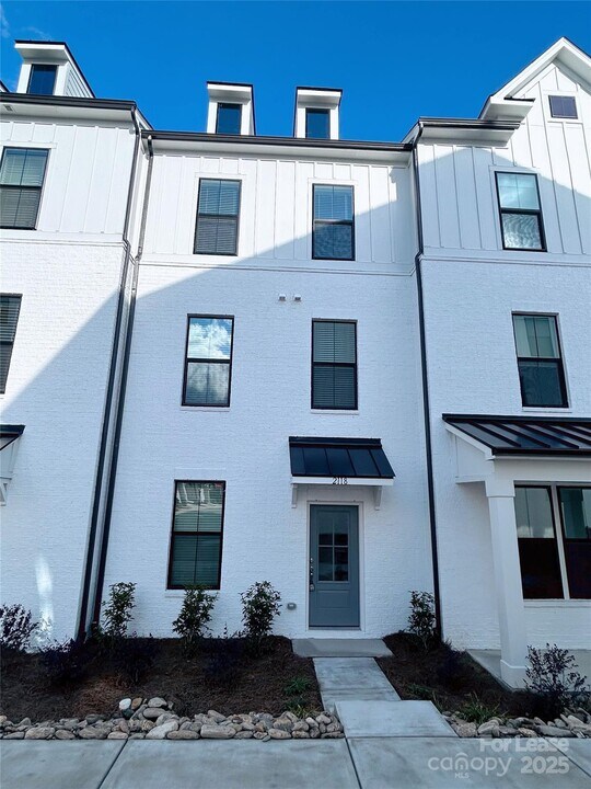 2118 Magnolia Blossom Wy in Charlotte, NC - Building Photo