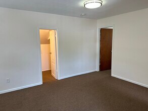 40 Jackson Ave in Mineola, NY - Building Photo - Building Photo