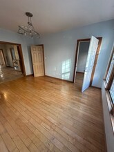 736 N Ada St in Chicago, IL - Foto de edificio - Building Photo