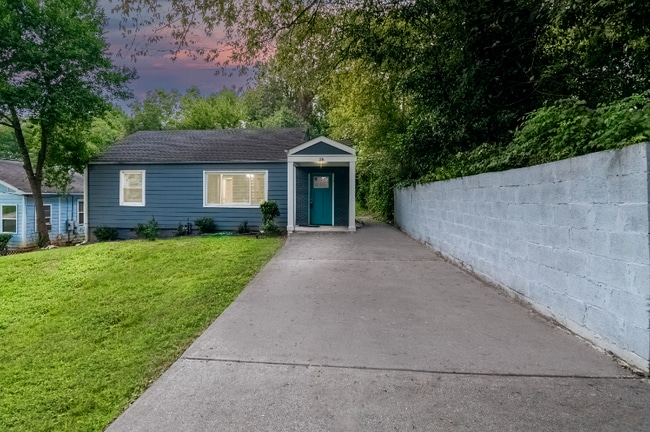 38 Adair Ave SE in Atlanta, GA - Building Photo - Building Photo