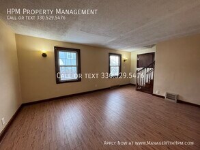 3234 Arbor Rd SW in Canton, OH - Building Photo - Building Photo