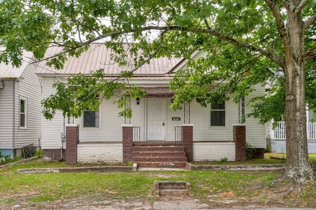 property at 1822 Watkins St